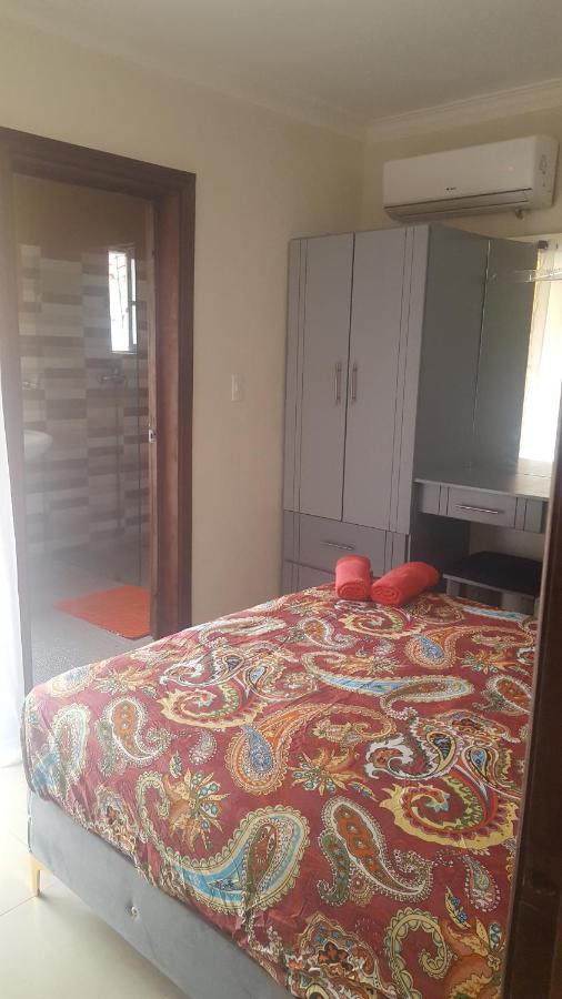 פונטה קאנה White Sands Shared Apartments מראה חיצוני תמונה