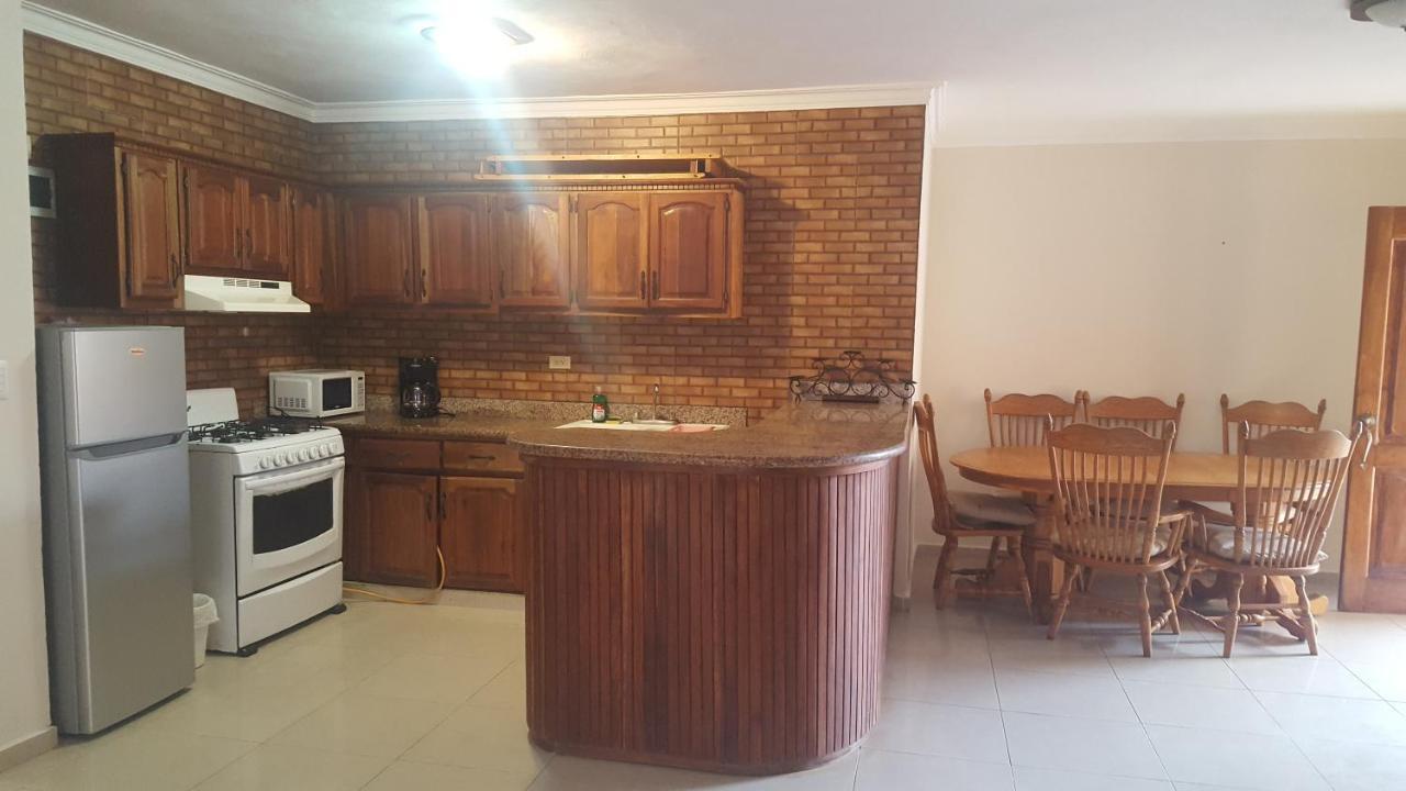 פונטה קאנה White Sands Shared Apartments מראה חיצוני תמונה